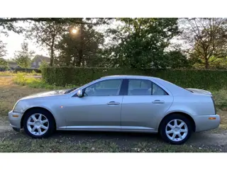 Cadillac STS 3.6 V6 Launch Edition (bj 2005, automaat)