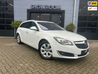 Opel Insignia Sports Tourer 1.6 CDTI EcoFLEX Business Executive PANO|Trekhaak|Leder|ACC|Navi|Appleca