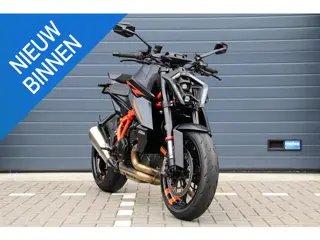 KTM 1390 SuperDuke R | Tech pack | Nederlandse motor | Dealergarantie | Dealeronderhouden | Nieuwsta