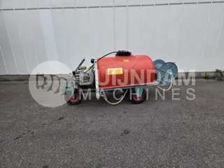 Munckhof spuitwagen 600 Liter met handmatige haspel