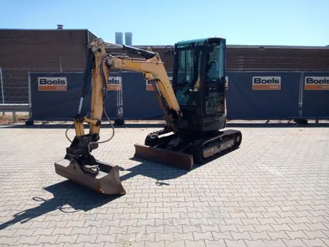 Yanmar ViO25-4 (bj 2016)
