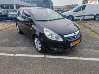 Opel Corsa 1.4-16V Cosmo