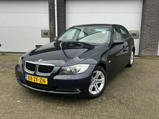 BMW 3-serie 318i Business Line