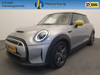 MINI Mini Electric Essential 33 kWh 184PK Camera, Stoelverwarming, Navigatie