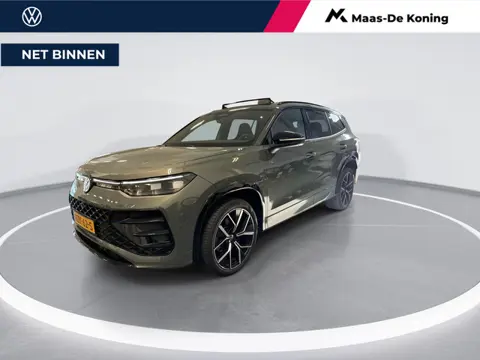 Volkswagen Tayron 1.5 eHybrid 272pk DSG R-Line Edition · Panoramadak · 360 Camera · Inklap. Trekhaak