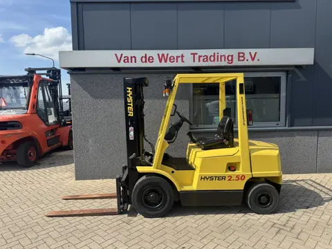 Hyster H2.50XM Triplo 465 Freelift / Sideshift Isuzu Diesel