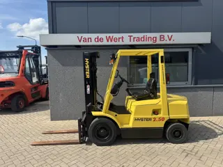 Hyster H2.50XM Triplo 465 Freelift / Sideshift Isuzu Diesel