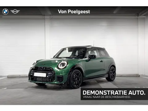 MINI 3-Deurs Cooper C John Cooper Works M | Head-Up Display | Harman/Kardon | Panoramadak | Stuurwie
