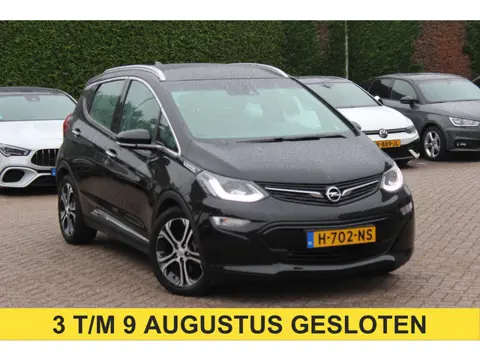 Opel Ampera-E Business executive 60 kWh / Camera / Leder / Navigatie / Keyless / 17'' / Stoelverwarm