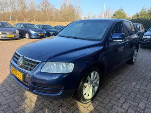 Volkswagen Touareg 3.0 TDI AUT, grijs kenteken