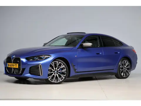 BMW I4 M50 High Executive M-sport | schuifkanteldak | m-sport seats | individual frozen | adap. crui