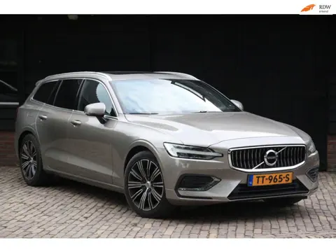 Volvo V60 2.0 T5 Inscription Panorama-Elek,Dak/Leer/Camera/Trekhaak uitklapbaar