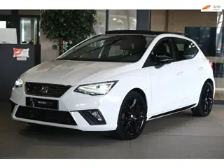 Seat Ibiza 1.0 EcoTSI FR 110PK DSG Pro Black Edition Facelift Pano Alcantara Cam Led