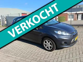 Ford Fiesta 1.25 Trend 5 Deurs 82 Pk met Nieuwe Apk !