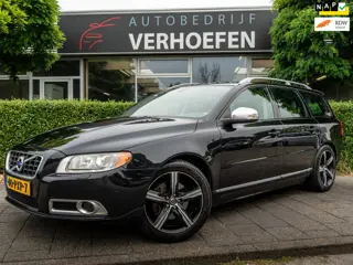 Volvo V70 2.0T R-Edition - AUTOMAAT - STOEL VERW - ZWART LEER - XENON - TREKHAAK - VOL ONDERHOUDEN -