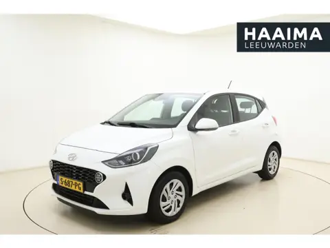Hyundai i10 1.0 Premium | Camera | Parkeersensoren | Climate control | Weinig kilometers | Cruise co