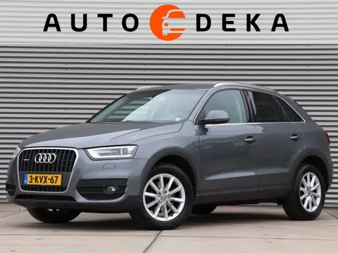Audi Q3 2.0 TFSI quattro Business Edition Automaat *Navigatie*Trekhaak*