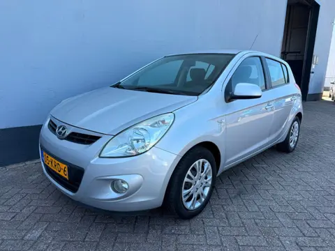 Hyundai I20 1.2i DynamicVersion 5-Deurs - Airco