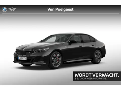 BMW i5 Sedan M60 xDrive 84 kWh | M Sport Pro | Innovation Pack | Travel Pack | Comfort Pack | Trekha