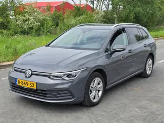 Volkswagen Golf Variant 1.0 eTSI Life Business / AUTOMAAT / AIRCO