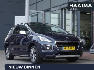 Peugeot 3008 1.2 PureTech Style | Trekhaak | Panoramadak | Lichtmetalen velgen | Achteruitrijcamera 