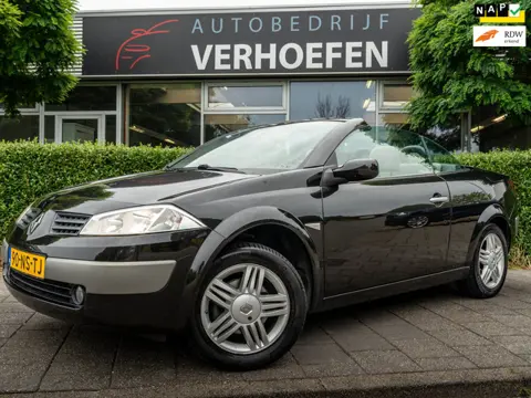 Renault Mégane Coupé-Cabriolet 2.0-16V Privilège Luxe - CABRIO - AUTOMAAT - APPLE CARPLAY - CRUISE C