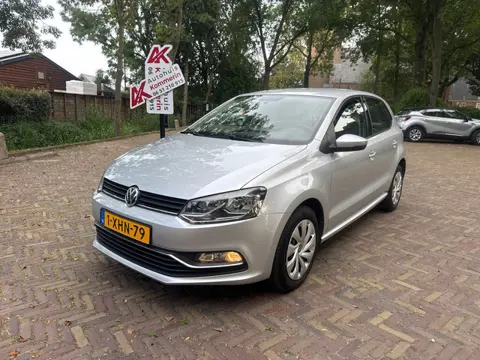 Volkswagen Polo 1.2 TSI Comfortline. nieuwstaat ! Wij zijn altijd de goedkoopste met de beste Vakgar