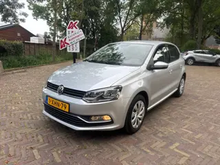Volkswagen Polo 1.2 TSI Comfortline. nieuwstaat ! Wij zijn altijd de goedkoopste met de beste Vakgar
