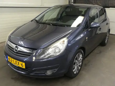 Opel Corsa 1.4-16V '111' Edition - Airco - Mooie Auto