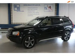 Volvo XC90 4.4 V8 Momentum / FULL SERVICE / 320 PK / 8 CYLINDER ! ! ! !