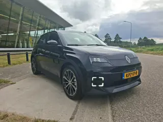 Renault 5 comfort range 150pk 52 kWh (bj 2025, automaat)