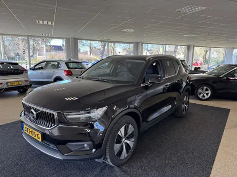 Volvo XC40 1.5 T5 Recharge momentum (bj 2021, automaat)