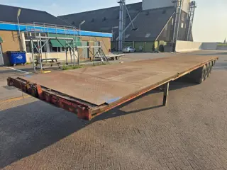 LAG SAF - Drum LAG 3-assige platte oplegger -  SAF assen - Trommelremmen - Luchtvering -  37 Ton PM3