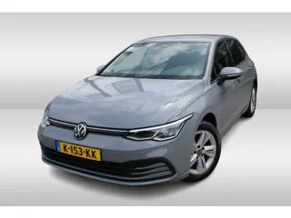 Volkswagen Golf 1.0 TSI 110pk Life /Navigatie by App Connect / Parkeersensoren / LM 16 inch / LED / 