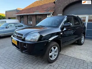 Hyundai Tucson 2.0i Dynamic World Cup edition I AIRCO I LEDEREN BEKLEDING I