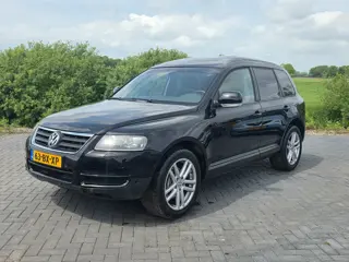 Volkswagen Touareg 3.0 TDI AUTOMAAT grijskenteken! APK maart 2027!