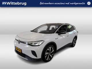Volkswagen ID.4 First 77 kWh / Navigatie / Camera / Stoelverwarming / Clima / LED / 20"LM velgen