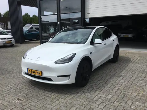 Tesla Model Y Long Range RWD 75 kWh