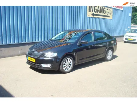 Skoda Octavia 1.4 TSI Greentech Ambition 1e EIGENAAR AUT NAVI CRUISE PDC
