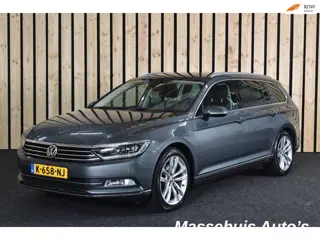 Volkswagen Passat Variant 1.4 TSI ACT Highline Trekhaak CarPlay Camera LED+ ACC 18" Ergo.stoelen Nwe