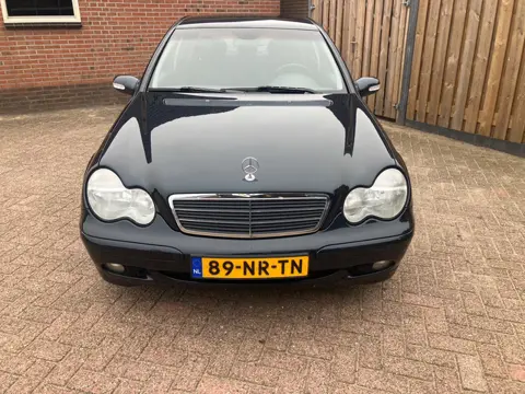 Mercedes-Benz C-klasse 200 K. Classic