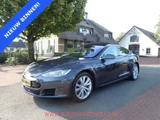 Tesla Model S 70 FREE SUPERCHARGING SC01 / 87%SOH / MCU2 / AUTOPILOT / CCS