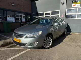 Opel Astra Sports Tourer 1.4 Turbo Cosmo