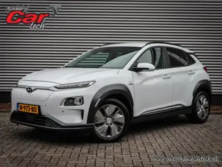 Hyundai KONA EV Fashion 64 kWh Clima | Cruise | Navi | Pdc | Half Leer | Stoelverwarming | Lichtmeta
