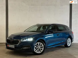 Skoda Octavia Combi 1.0 TSI Sport Business Navi|Camera|LED|Carplay|Dealer Onderhouden !!