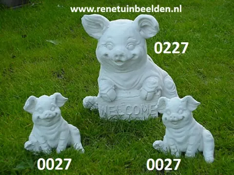 Welcome varken met twee kleine varkens.nr 0227 + 0027 +0027.