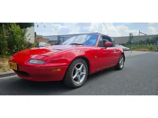 Mazda MX-5 1.6i-16V