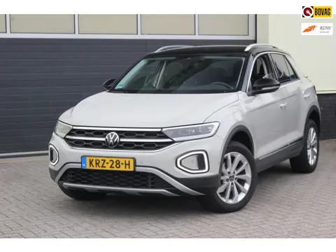 Volkswagen T-Roc 1.0 TSI Life | Carplay | Virtual Cockpit |