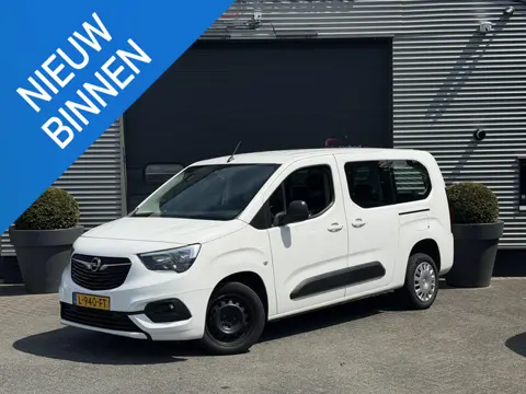 Opel Combo Life 1.5 CDTI L2H1 Edition Rolstoel Vervoer | DAB | Parkeersensoren |