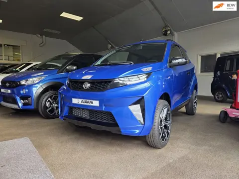 Aixam Crossover SUV Premium / Nieuw interieur / Kubota euro 5+